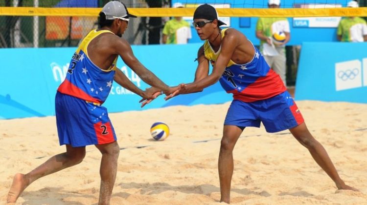Dupla-venezolana-de-voleibol-de-playa-gan-oro-en-Juegos-Bolivarianos-2017-794643-792x500