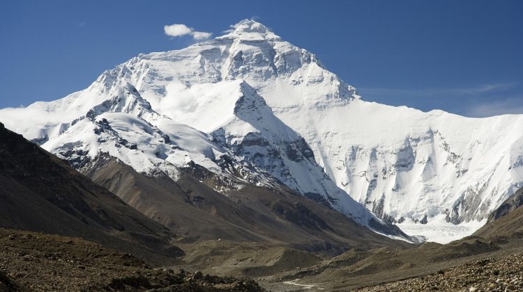Everest_North_Face_toward_Base_Camp_Tibet_Luca_Galuzzi_20061