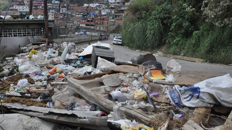 FELIXL-BASURA BARRIO LAS MINAS SAN ANTONIO