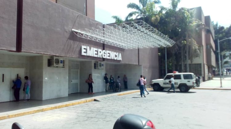 Fachada-Hospital emergencias