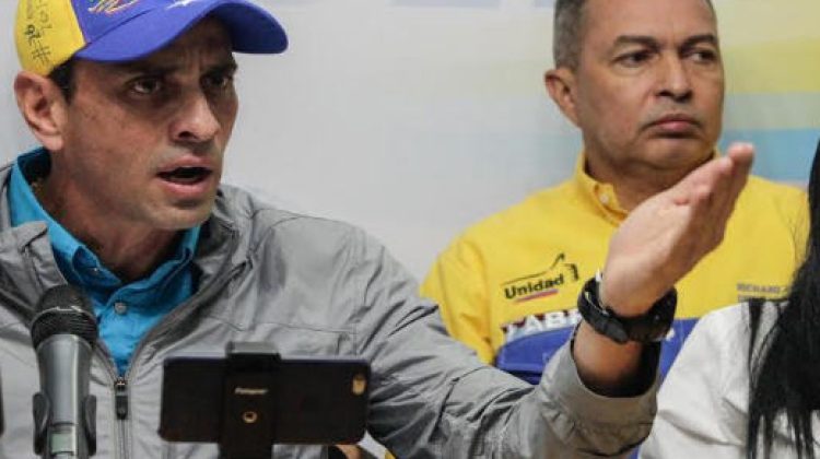GOBERNADOR-RUEDA-DE-PRENSA-II