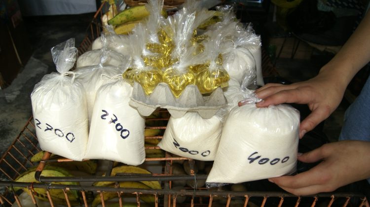GR Bodegas venden comida en bolsitas