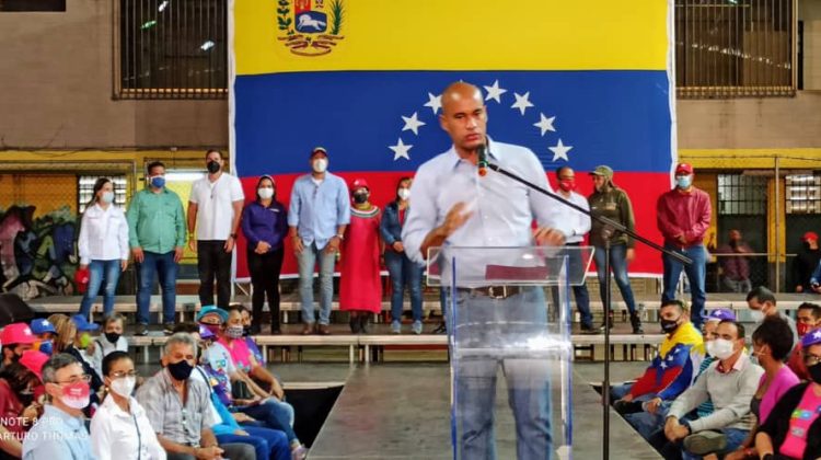 Gobernador acto