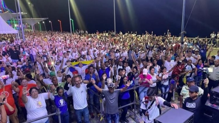 Gran cruzada evanvelística