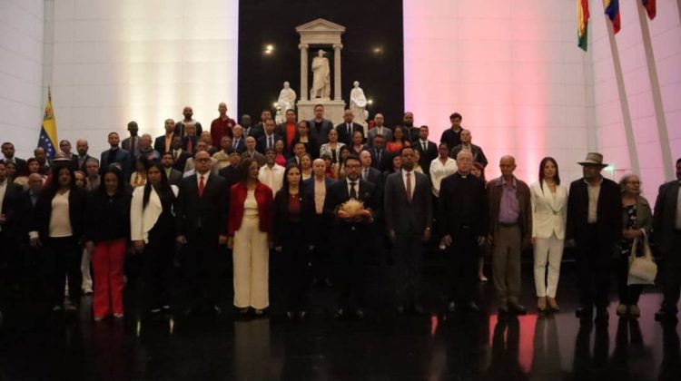 Imagen de WhatsApp 2025-12-08 a las 17.35.51_d7227a56