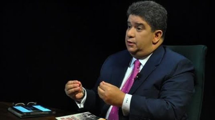Jose-Gregorio-Conrrea-en-Analisis-Situacional-e1479239845106