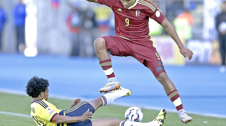 Chile Soccer Copa America Colombia Venezuela