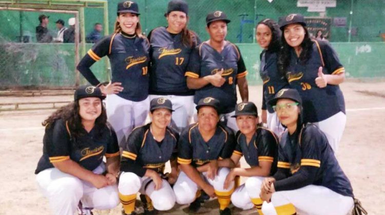 las-titanicas-con-4-victorias-y-1-empate-lideran-la-tabla
