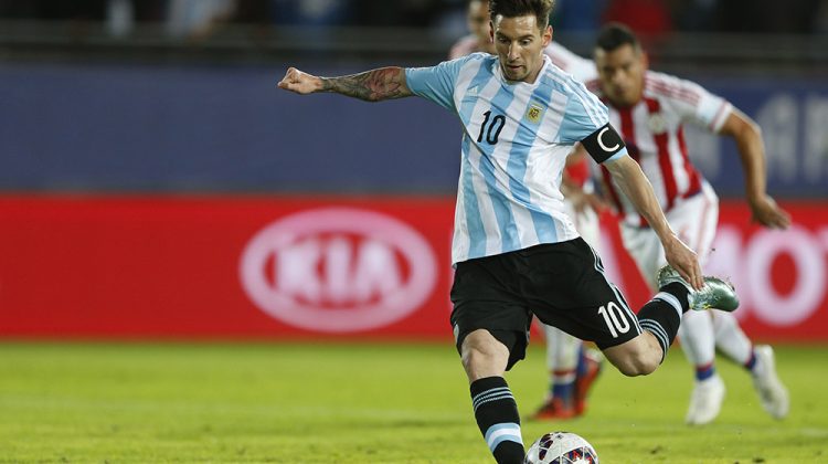 Chile Soccer Copa America Argentina Paraguay