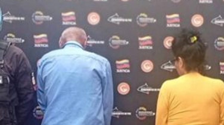 Lo-detuvieron-por-tocar-las-partes