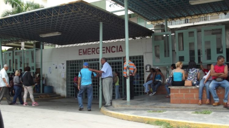 Los-heridos-se-encuentran-recibiendo-las-respetivas-atenciones-en-el-área-de-emergencia