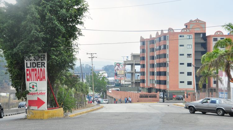 Makro Cascada magica y super lider