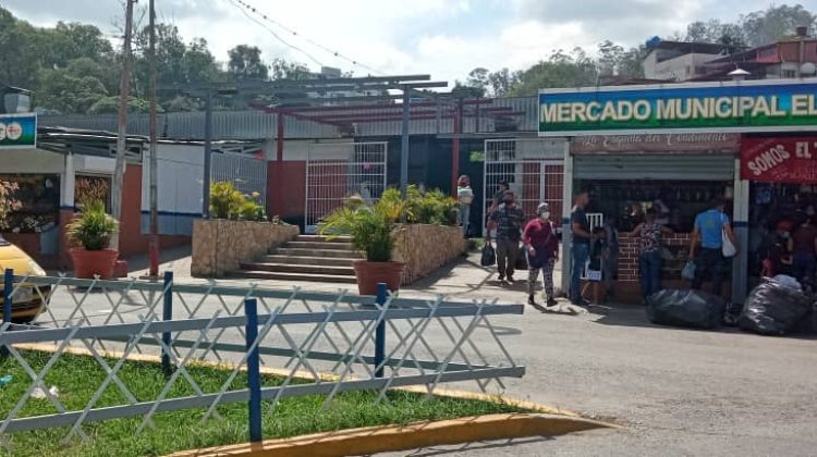 Mercado-El-Paso-1