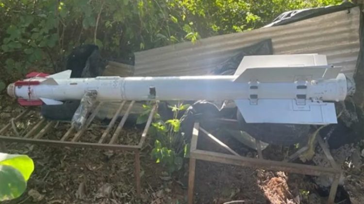Misil-Sukhoi-1-696x392
