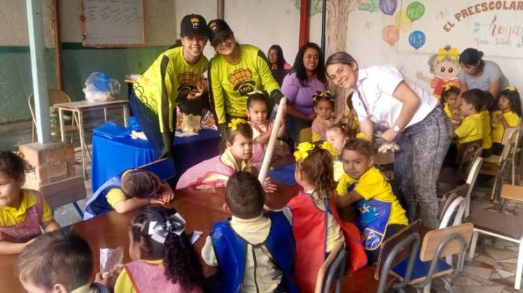 NIÑOS TEQueños