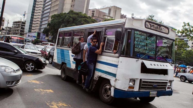 APAGÓN DEJA SIN LUZ VARIAS CIUDADES DEL CENTRO Y EL OCCIDENTE DE VENEZUELA