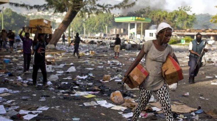 Noticia_internacional_20180709_Haiti-696x464