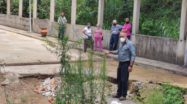 Nueva avería deja sin agua a varios sectores de San Antonio