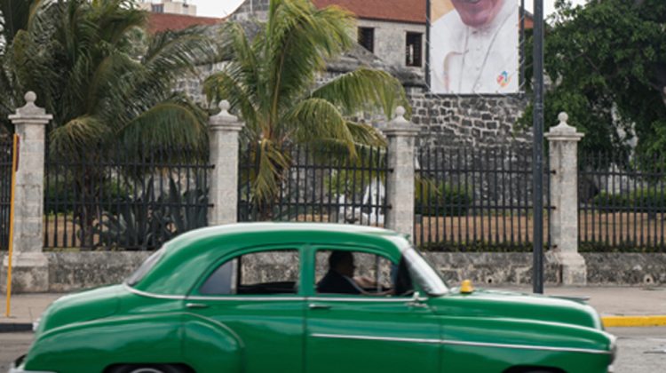 TOPSHOTS-CUBA-RELIGION-POPE-PREPARATIONS