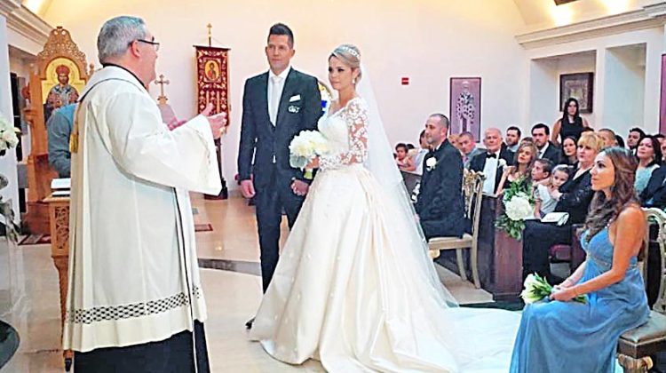 PARISI Y ESPOSA
