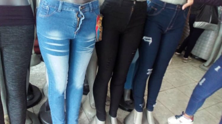 Pantalones.