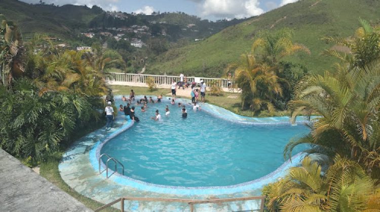 Piscina-1
