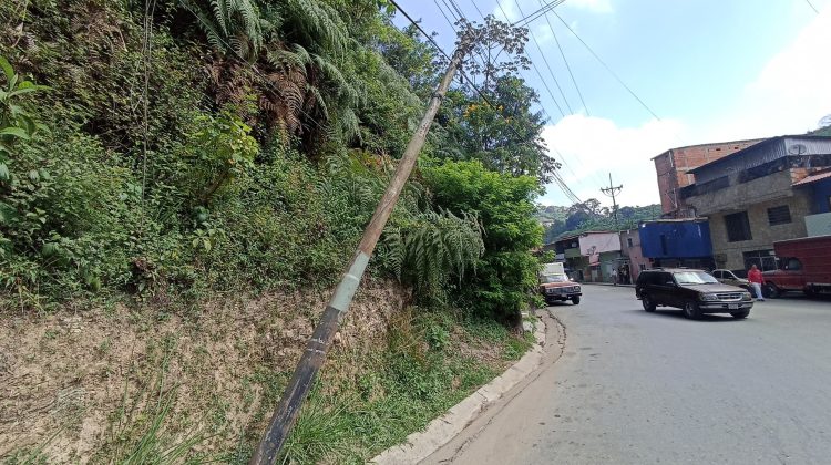 Poste-Los-Lagos-1-1