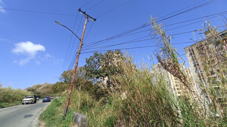 Poste-vía-Lagunetica