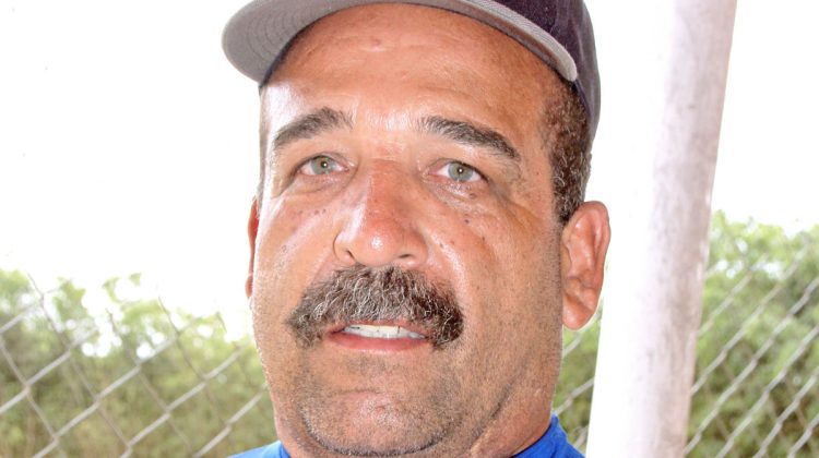 Prof y entrenador Héctor Ortega indicó lo que pasa con el deporte de Guaicaipuro