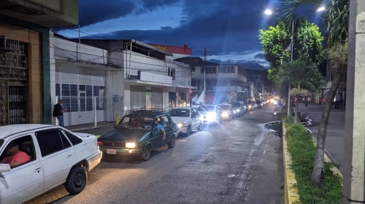 Reanudaron-el-transito-binacional-entre-Venezuela-y-Colombia