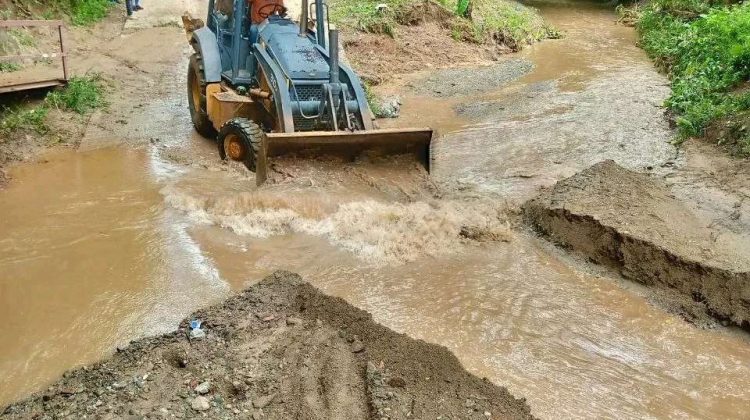 Rio-desbordamiento-lluvia-1