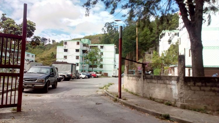 Sector G 12,13,14 bloque del paso.