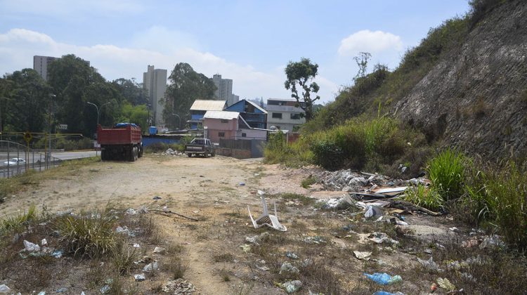 TERRENO DSC0141