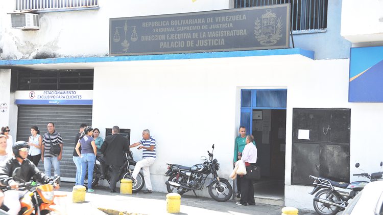 TRIBUNALES-2