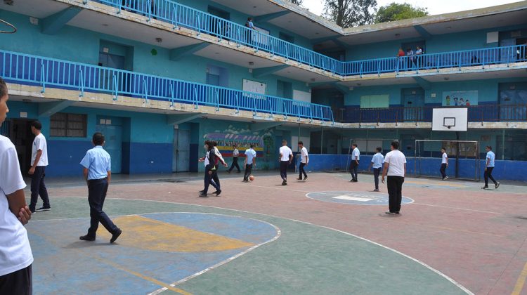U.E GUARENAS