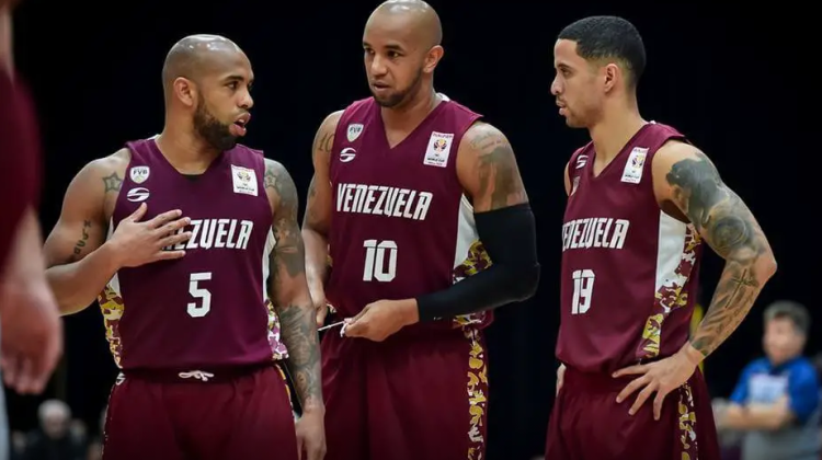 VINOTINTO BALONCESTO