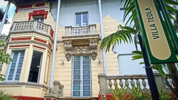 Villa teola
