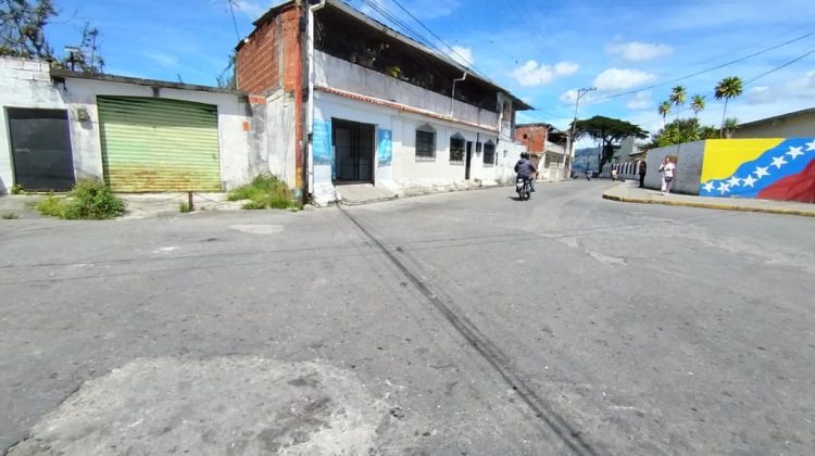 WhatsApp Image 2025-10-16 at 14.46.12