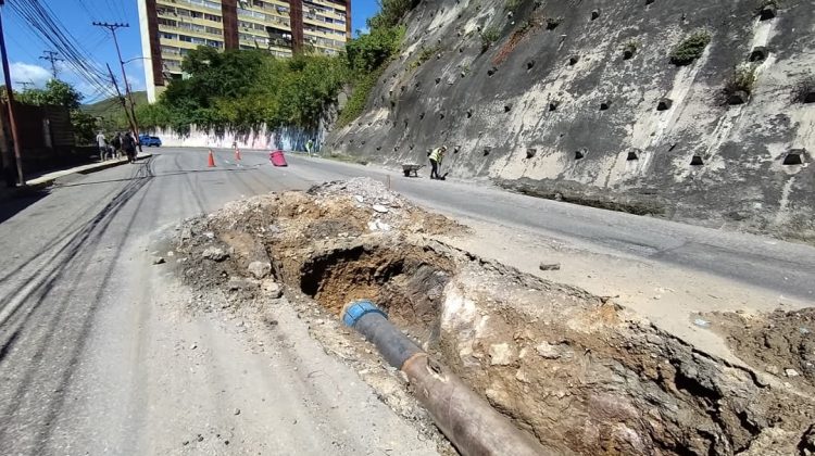 WhatsApp Image 2025-11-03 at 14.52.44 (1)