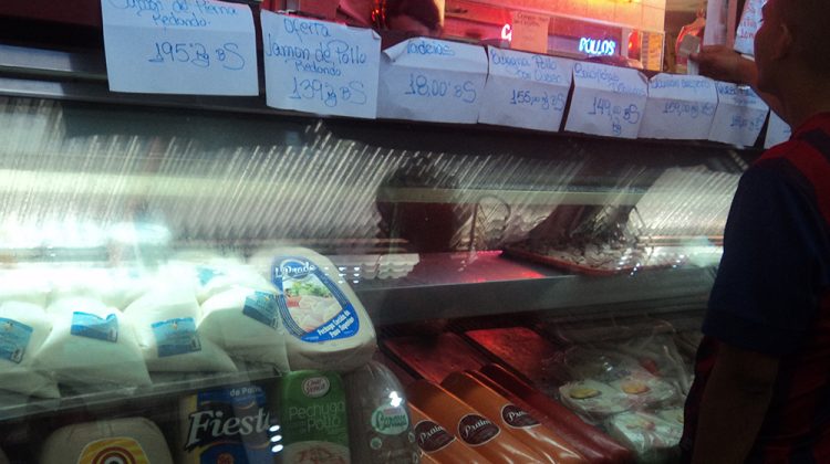 anaquel sin pollo