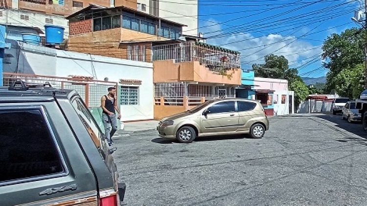 barrio los policias, luis maizo