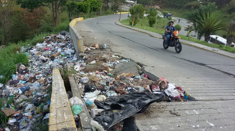 basura subida hacia snata lalia