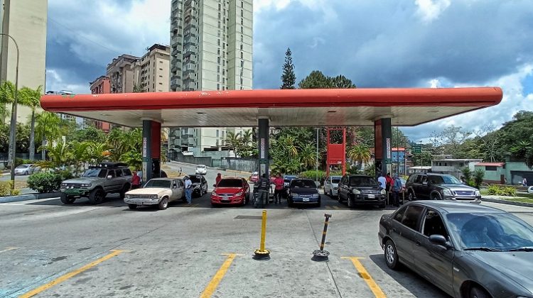 bomba de los nuevos teques, luis maizo