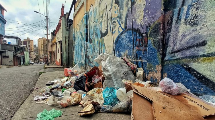 calle ayacucho, luis maizo