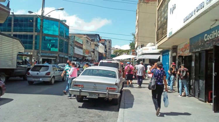 calle miquilen.