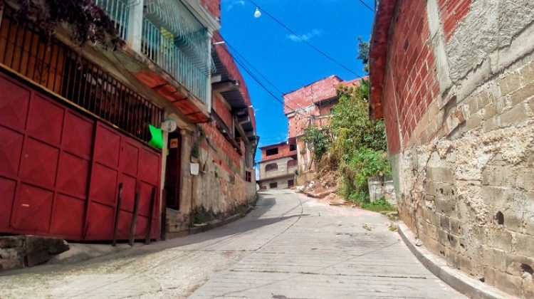 callejon vargas, la estrella. luis maizo