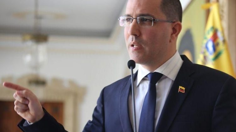 canciller-arreaza_jpg_172904115_crop1544989469331.jpg_615295524