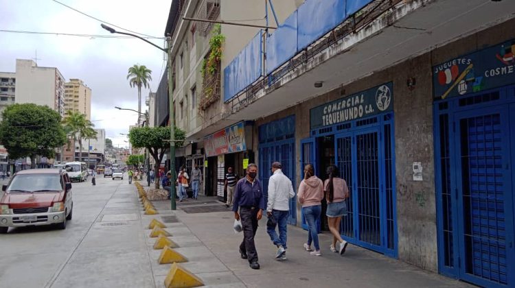 ce917d7c-30ef-465a-bcfe-ddde533c1bd1