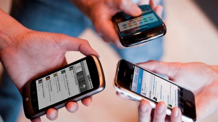 celulares.jpg_2011510456