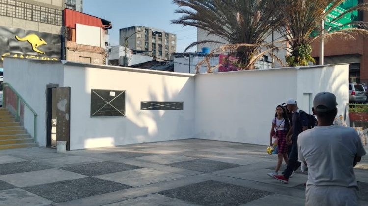 dbea08f5-b174-48cb-8e1e-33cff57956cc